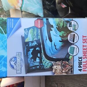 Jurassic World Biggest Growl 4 Piece Full Sheet Set New